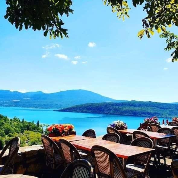 Le Comptoir Hotel Sainte-Croix-de-Verdon Buitenkant foto