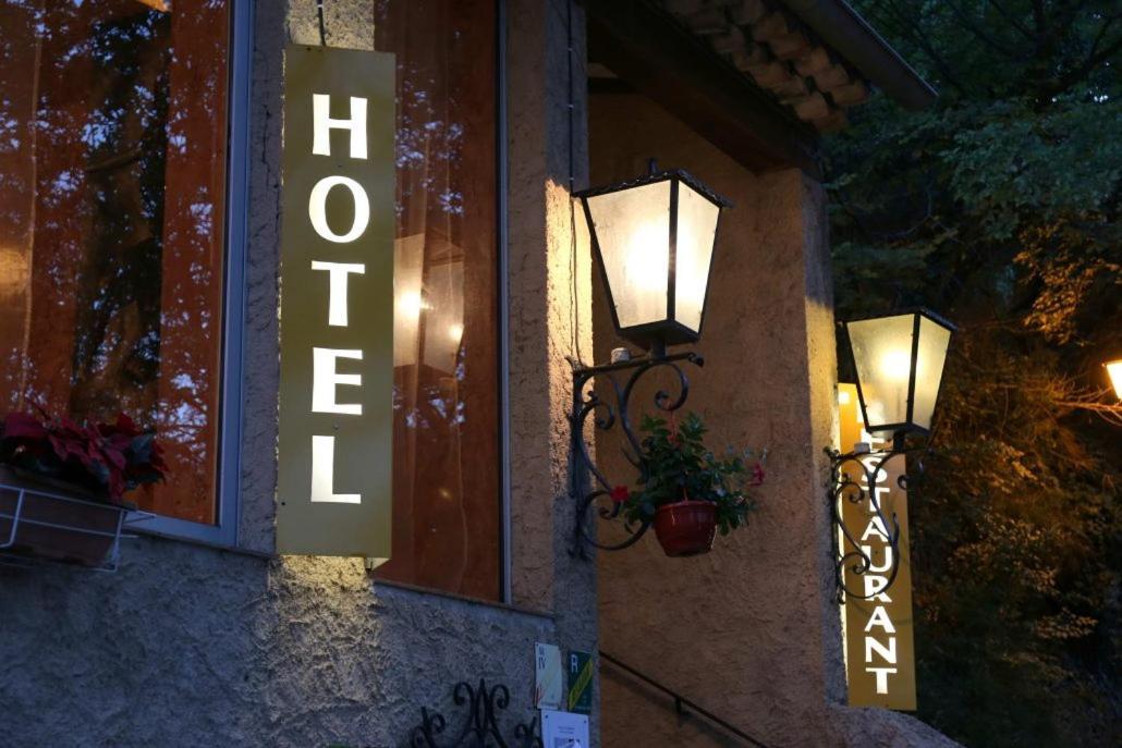 Le Comptoir Hotel Sainte-Croix-de-Verdon Buitenkant foto