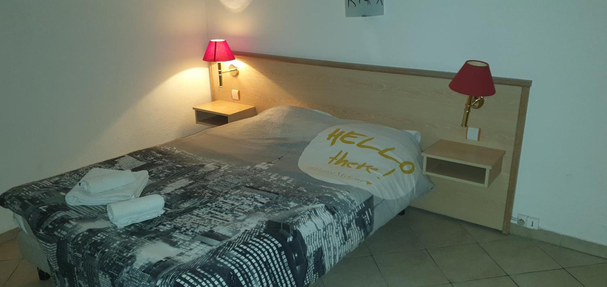 Le Comptoir Hotel Sainte-Croix-de-Verdon Buitenkant foto